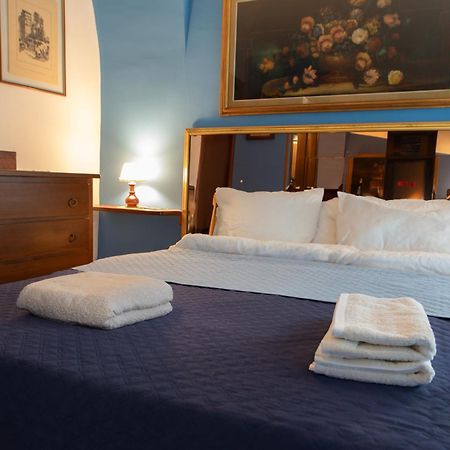Apartmán Casa Vitelli - Centro Storico A Due Passi Da Tutto Terracina Exteriér fotografie