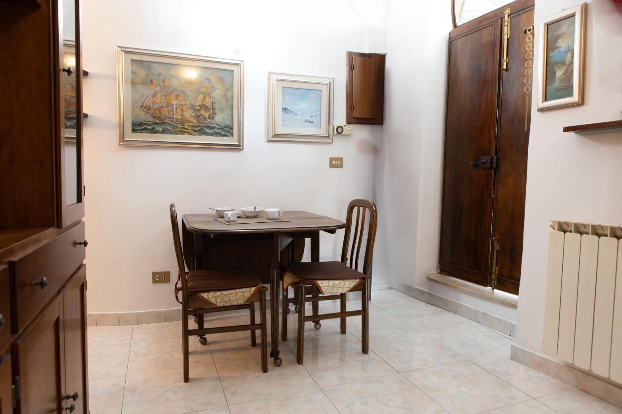 Apartmán Casa Vitelli - Centro Storico A Due Passi Da Tutto Terracina Exteriér fotografie